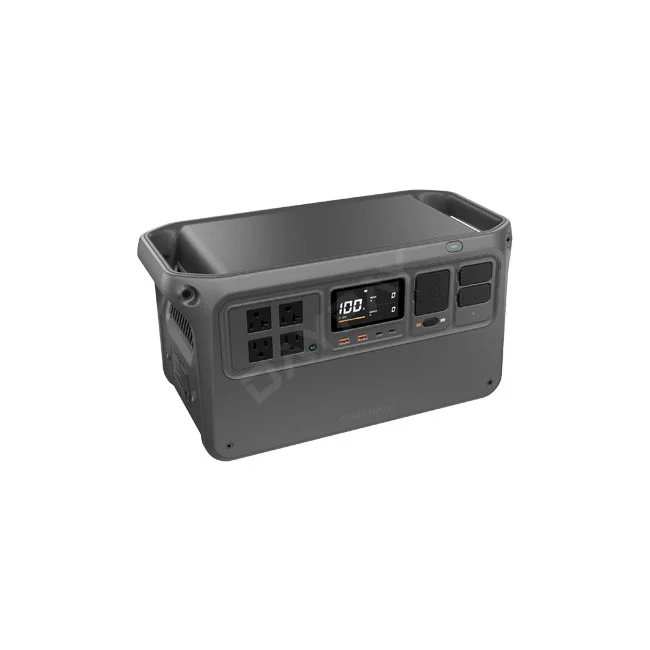 DJI Power 1000 V2 ポータブル電源のフロントパネル、出力端子と液晶ディスプレイ