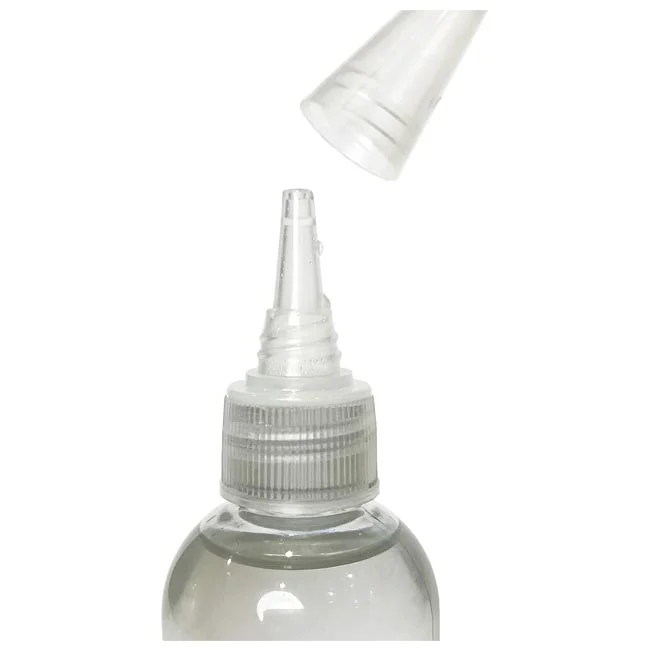 PMI Ninja Pro用フォーミュラリフィル (100ml) のノズル部分とキャップのアップ