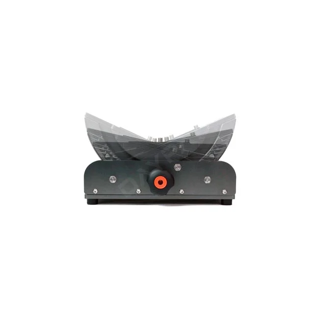 Matthews CAM Tank 正面からの製品画像