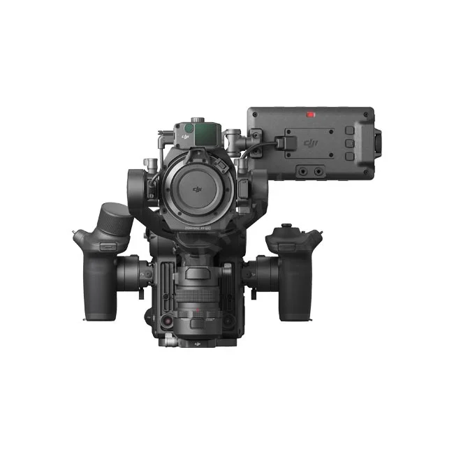 DJI Ronin 4D-6K 正面の全体像、ジンバルおよびモニター装着状態