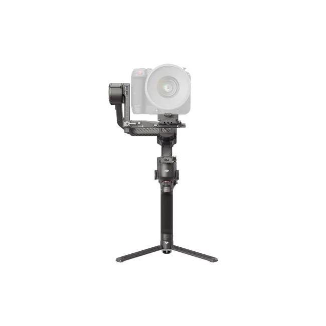 DJI RS 4 Pro Combo 正面全体像、カメラ装着状態