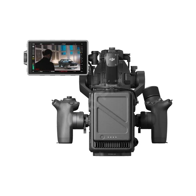 DJI Ronin 4D-6K 背面モニターとハンドグリップ