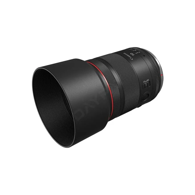 Canon RF50mm F1.4 L VCM レンズフード装着状態の斜めからの外観