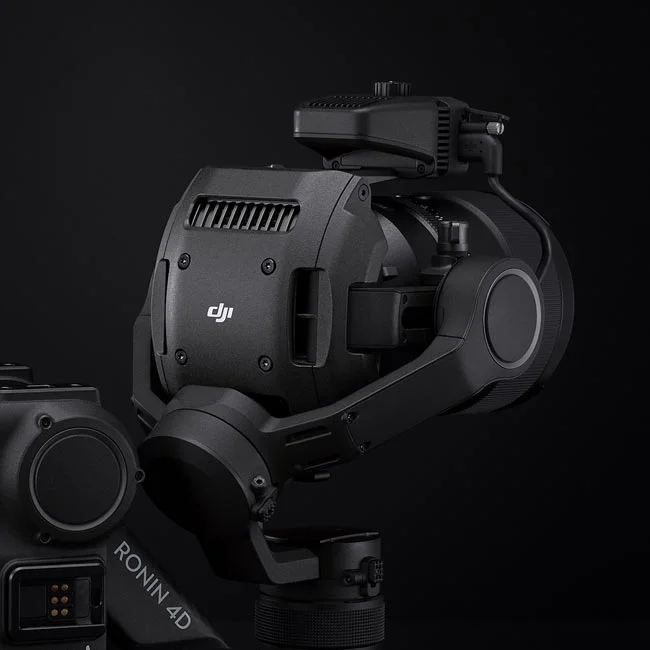 DJI Zenmuse X9 ジンバルカメラの装着状態