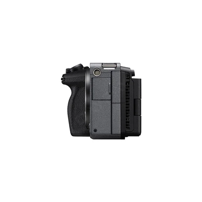 Sony FX30 側面端子カバーおよびグリップ部分