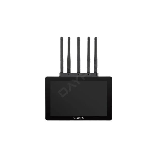 SmallHD Cine 7 Bolt 6 1500 RX 正面モニターとアンテナ