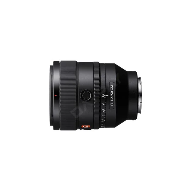 カメラレンタル・撮影機材レンタルのデイペイレンタル|DAYPAY RENTALで取り扱うSony FE 50mm F1.2 GM単焦点レンズの側面(鏡筒の操作部や絞りリング)を示す製品画像