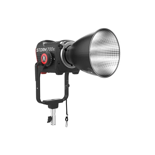Aputure STORM 700x 本体とリフレクターの全体像