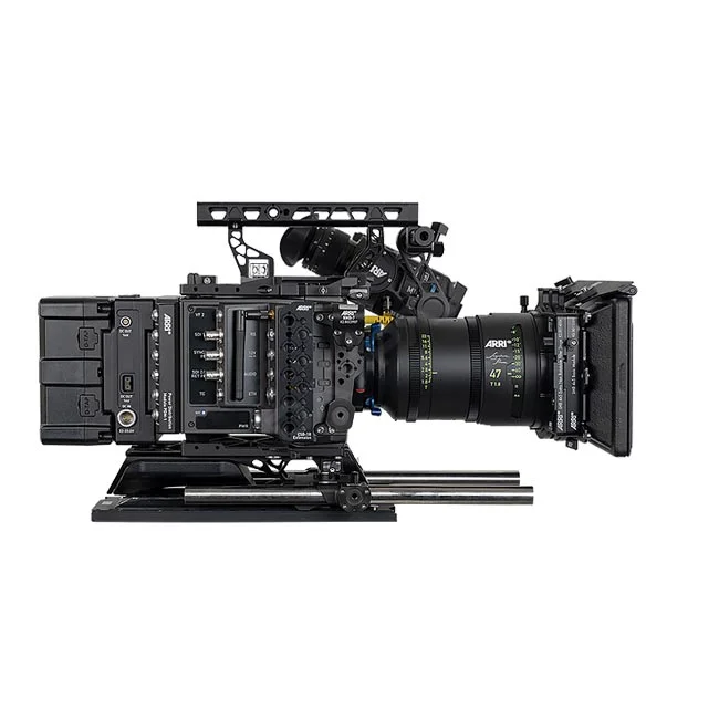 ARRI Alexa 35 サイドビュー(側面端子部とレンズ・アクセサリー装着状態)