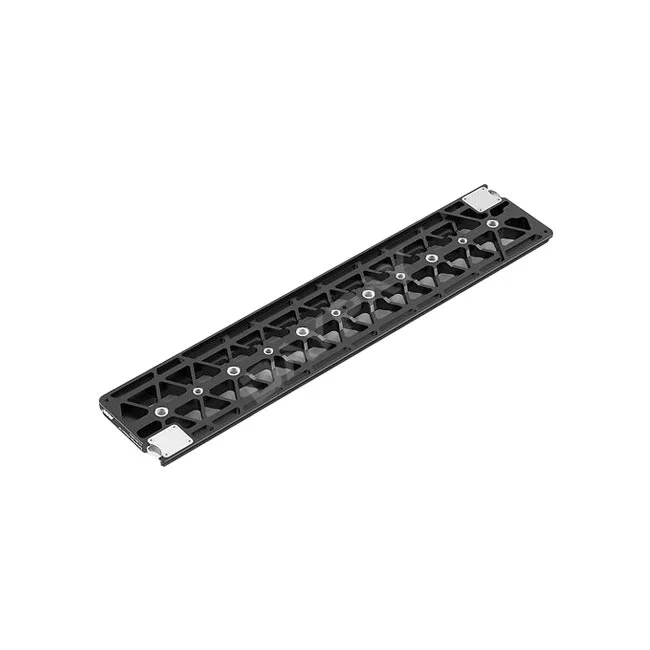 ARRI 18インチ ボトムダブテールプレート（450mm）の全体像