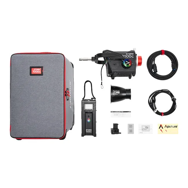 Aputure STORM 1000c LEDスポットライト本体、コントロールボックス、ケース、ケーブル類などの付属品一式を示す撮影機材レンタル商品画像。デイペイレンタル｜DAYPAY RENTAL