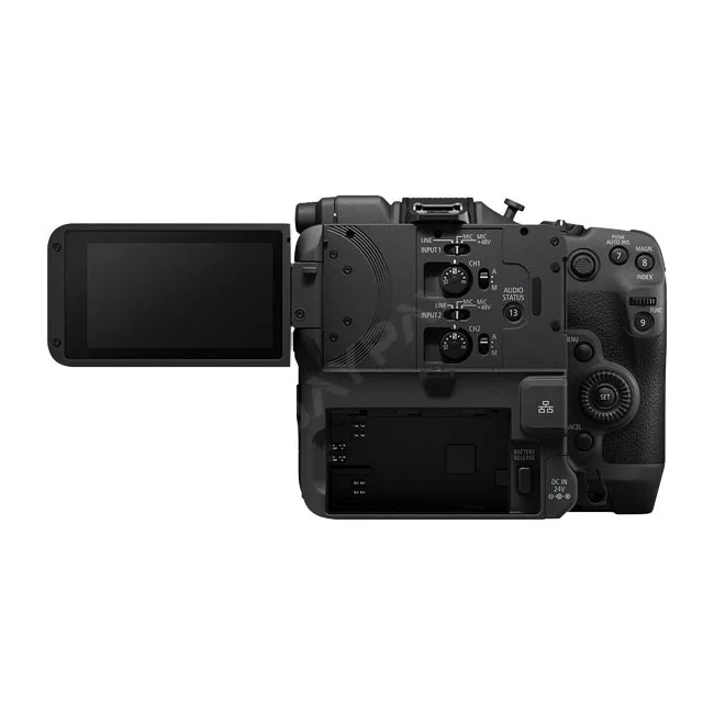 キヤノン Canon EOS C80 カメラレンタル、背面オーディオ端子と展開した液晶モニター部分。デイペイレンタル｜DAYPAY RENTALの撮影機材レンタルでご利用いただけます。