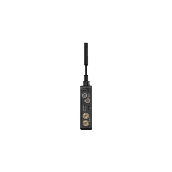Teradek Bolt 6 XT1500 RXの側面端子とアンテナ部