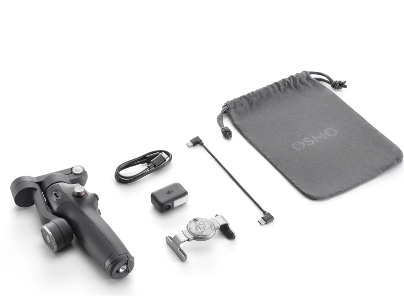 DJI Osmo Mobile 7P 本体と付属品一式（収納ポーチ、ケーブル類、マウント等の同梱物）