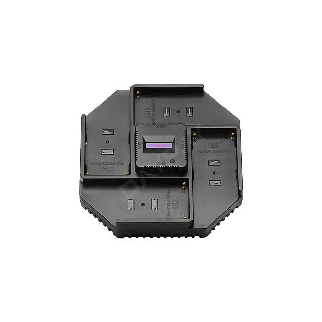 カメラレンタル・撮影機材レンタルで人気のZitay ZFC425 (Sony NP-F970) チャージャー（充電器）本体。デイペイレンタル｜DAYPAY RENTALで取り扱う黒色のマルチバッテリー充電器の外観。