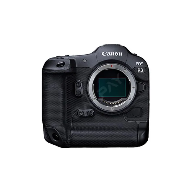 キヤノンのミラーレス一眼カメラ「Canon EOS R3」の正面本体画像。デイペイレンタル｜DAYPAY RENTALの撮影機材・カメラレンタルでご利用いただけます。