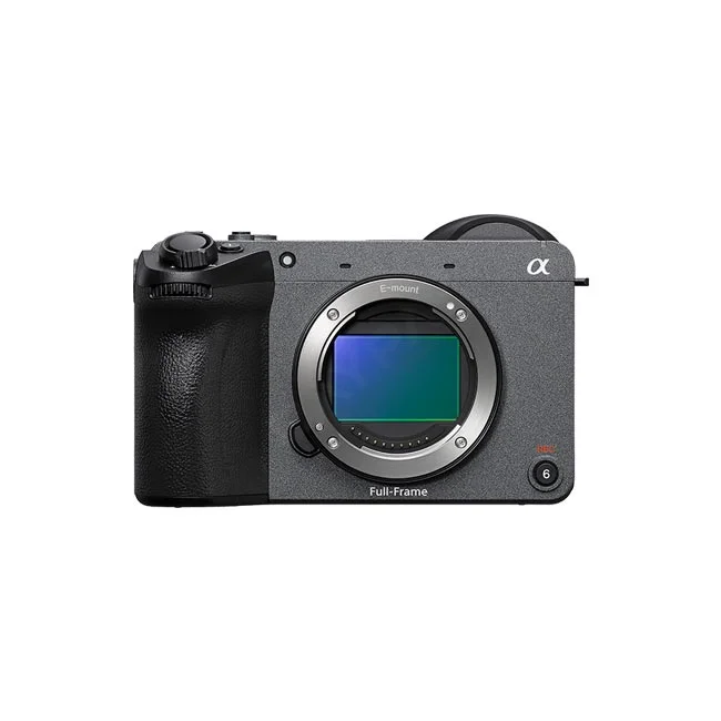 デイペイレンタル｜DAYPAY RENTALで取り扱うSony FX2のカメラレンタル。Eマウントとフルサイズセンサーが確認できる前面ボディ。