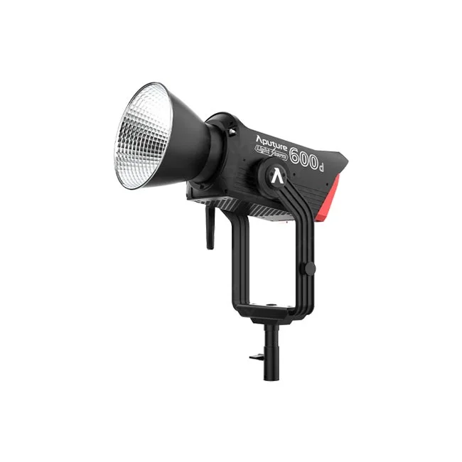 撮影機材レンタル・カメラレンタルならデイペイレンタル｜DAYPAY RENTAL。Aputure LS 600D Proの本体とリフレクターが装着された状態の製品画像