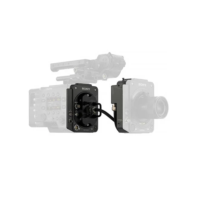 Sony VENICE 2 Extension System 2のカメラレンタル商品画像。デイペイレンタル｜DAYPAY RENTALで取り扱う撮影機材レンタル・機材レンタル用のSony VENICE 2 エクステンションシステム2 本体とケーブル接続部