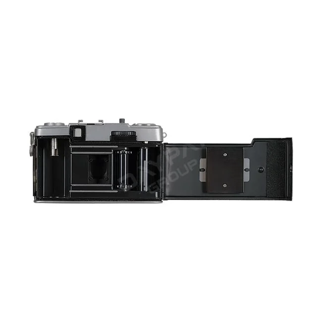 Olympus Pen EE-3 필름실 내부와 오픈된 백커버
