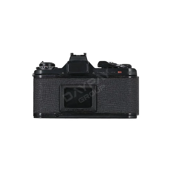 Pentax ME 후면부와 뷰파인더 아이컵