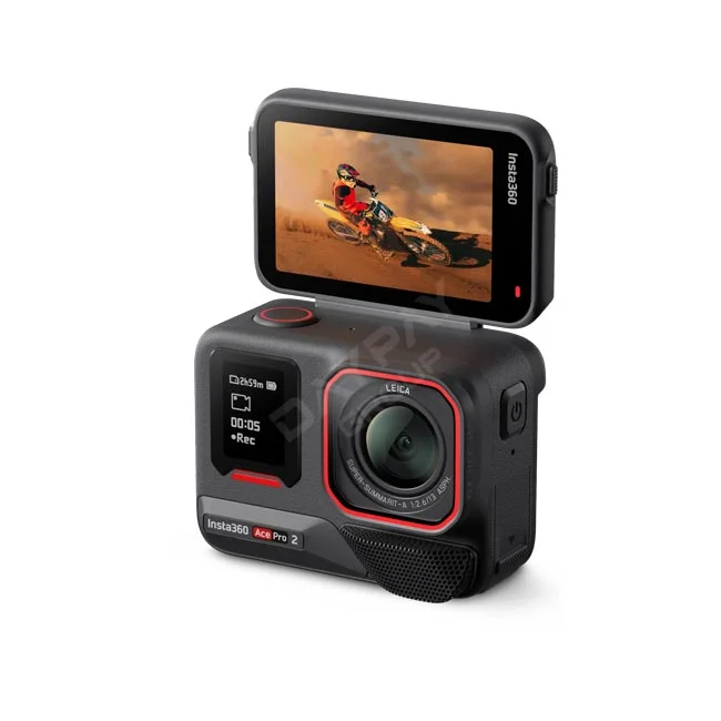 Insta360 Ace Pro 2 플립 화면이 위로 젖혀진 전면과 상단부
