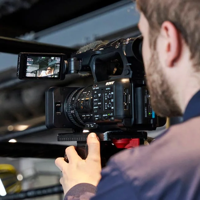 Sony PXW-Z200 촬영 장착 상태 및 측면 조작부