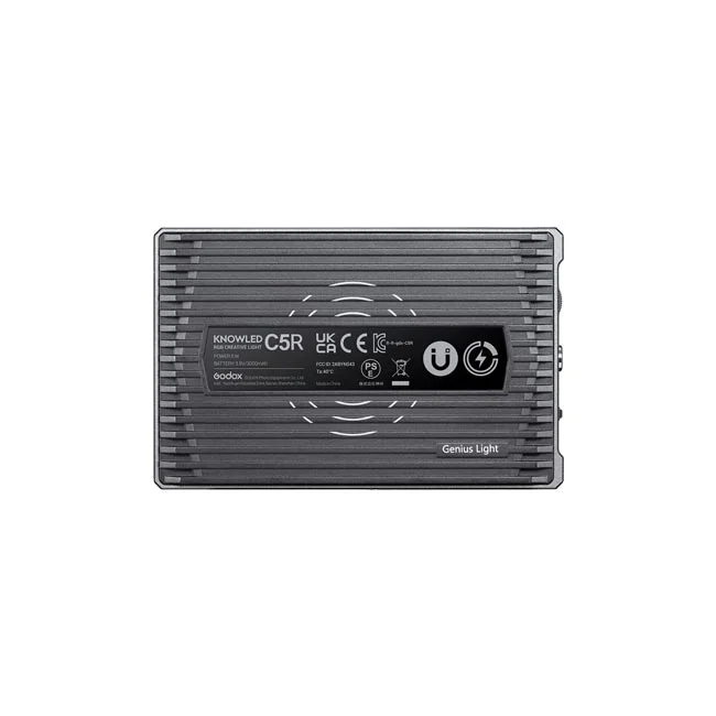 Godox C5R 후면 방열판과 제품 정보 라벨