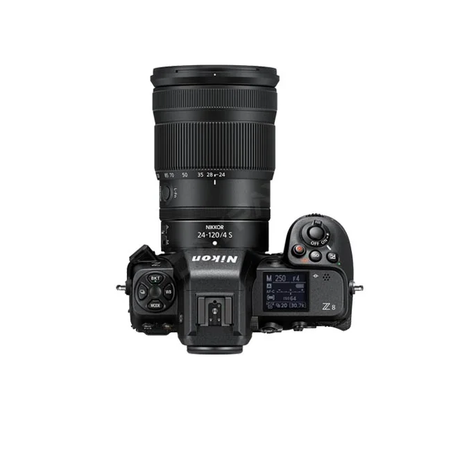 Nikon Z8 상단 조작부와 NIKKOR 24-120mm 렌즈