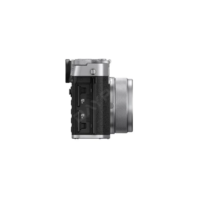 Fujifilm GFX100RF 측면 단자 및 슬롯부