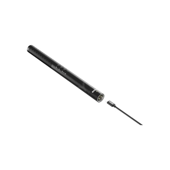 RODE NTG4 Plus Mic 하단 충전 단자와 케이블 연결 모습