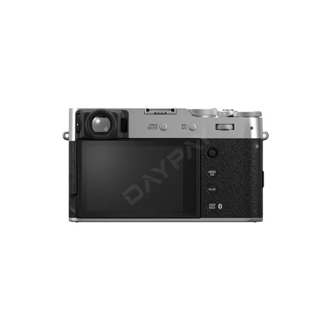 Fujifilm X100 VI 후면 LCD와 조작 버튼