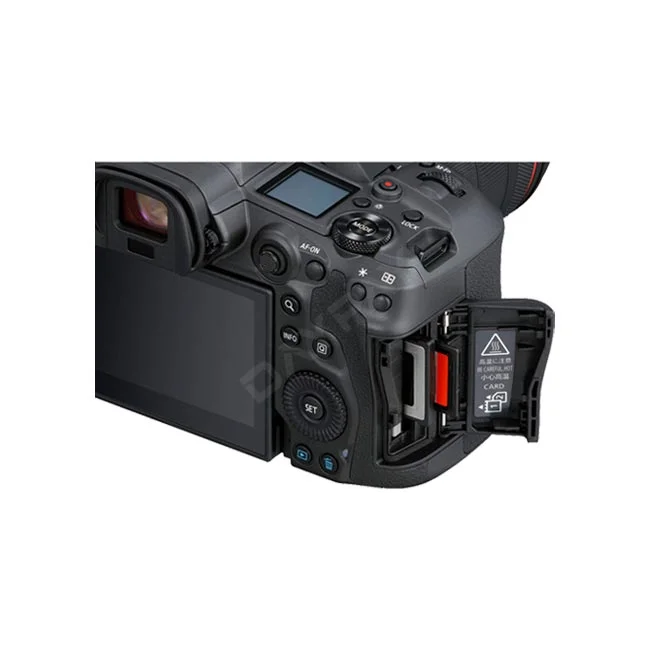 Canon EOS R5 메모리 카드 슬롯과 우측 측면