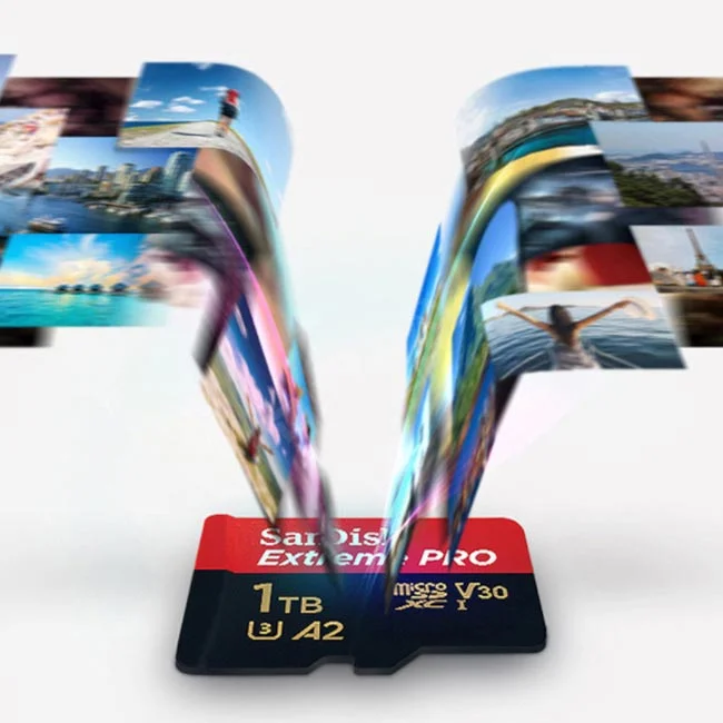 SanDisk Extreme Pro Micro SD 카드와 사진들이 흐르는 듯한 모습