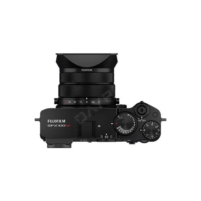 Fujifilm GFX100RF 상단 조작부와 렌즈