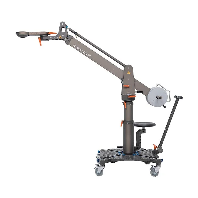 IWT Vary dolly + mini Jib 측면 전체 장착 모습과 조종석 및 암 구조