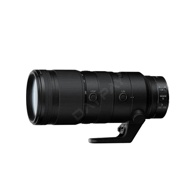 Nikon NIKKOR Z 70-200mm f/2.8 VR S 줌링과 포커스링 및 측면 조작부