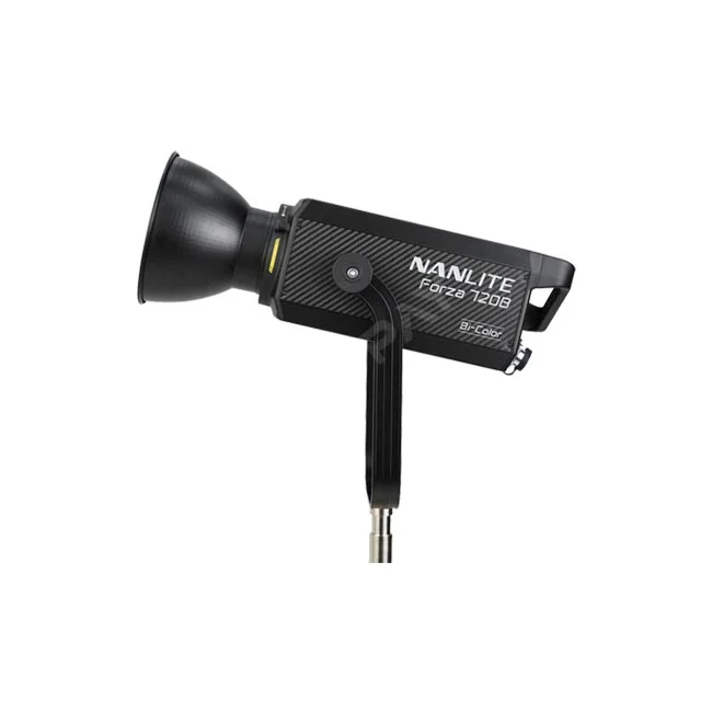 Nanlite Forza 720B 측면 전체 모습과 마운트 및 요크 브래킷