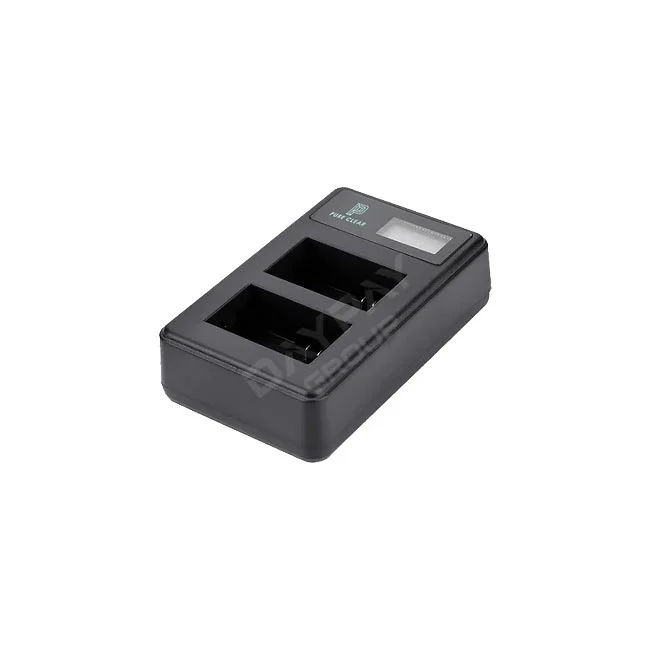 Pure Clear NP-W126S Dual Charger 상단 슬롯과 디스플레이부