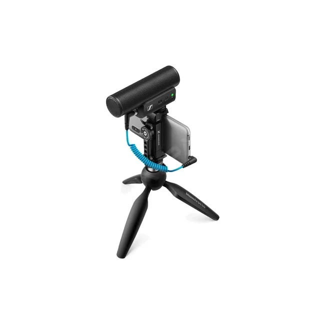 Sennheiser MKE 400 스마트폰 및 미니 삼각대 장착 모습