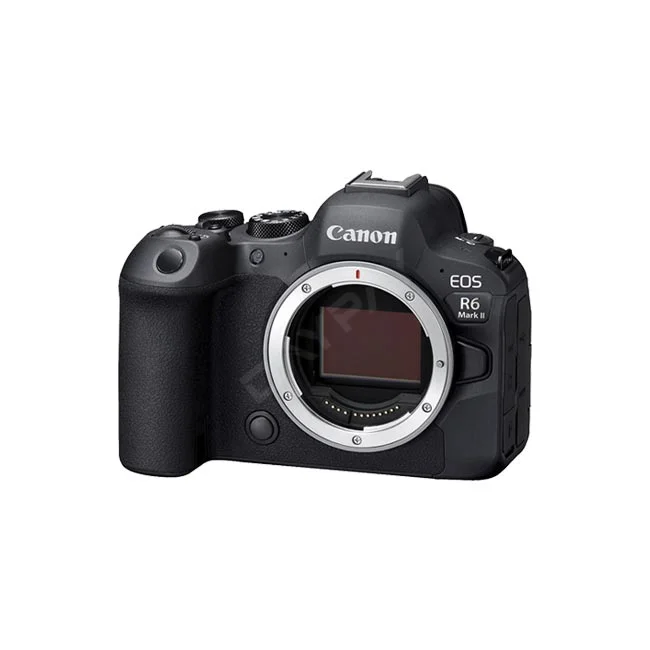 日付租賃 DAYPAY RENTAL 提供 Canon EOS R6 Mark II 相機出租服務,此圖片顯示相機正面機身、RF 鏡頭接環與感光元件細節,歡迎洽詢相機租賃與器材出租方案。