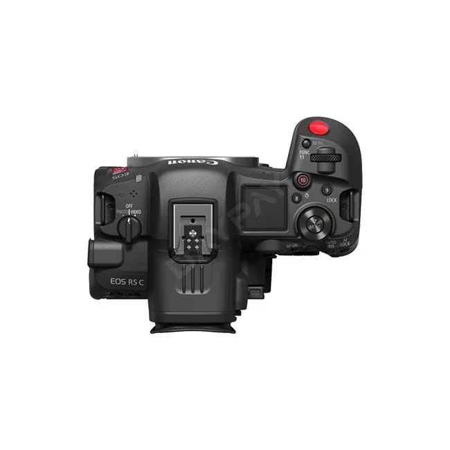 Canon EOS R5 C 相機機身頂部視角，展示熱靴座、操控按鈕與轉盤配置，提供專業器材出租與相機租賃服務 - 日付租賃 DAYPAY RENTAL