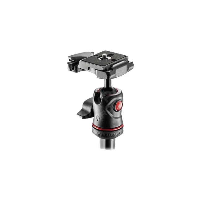 Manfrotto MKBFR1A4B-BH Travel Tripod 球形雲台與快拆板特寫