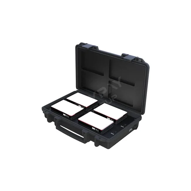 Aputure MC 4-Light Travel Kit 無線充電硬殼箱內部配置與 4 盞 MC 燈具