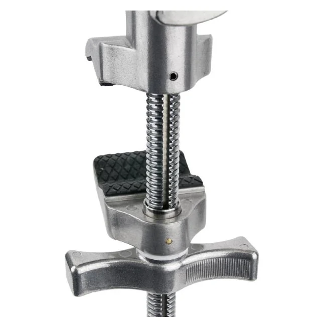 Kupo KCP-601 Super Viser Clamp W 螺桿與中心剖槽防轉設計細節