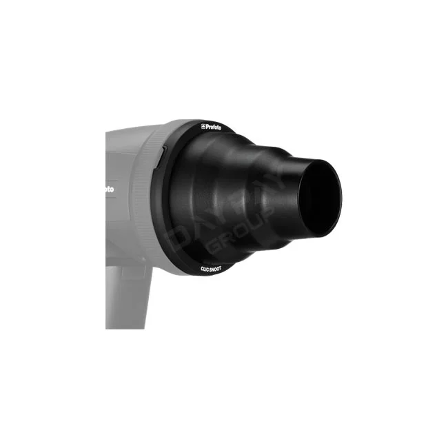 Profoto Clic Snoot 磁吸式束光筒安裝於閃光燈頭的側面外觀