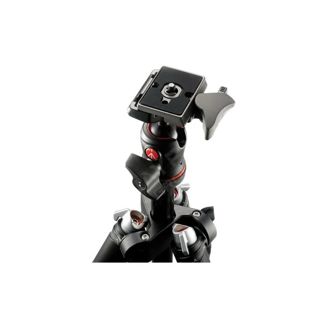 Manfrotto MKBFR1A4B-BH Travel Tripod 球形雲台與快拆板特寫