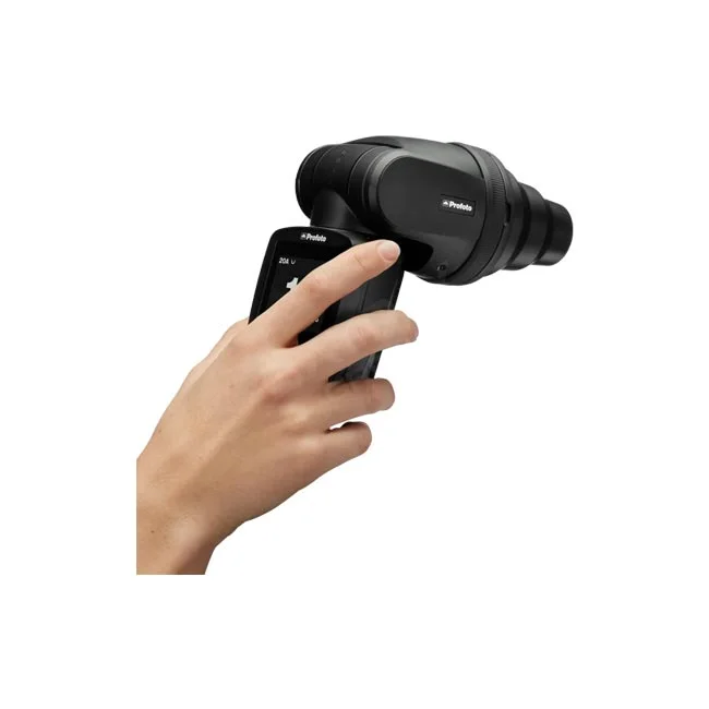 Profoto Clic Snoot 安裝於 Profoto A2 閃光燈上的使用狀態