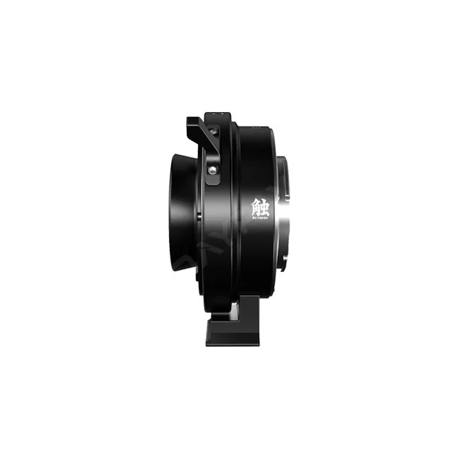 Dzofilm Octopus Adapter (EF to E) 八爪魚轉接環側面視角，展示其堅固金屬機身結構與底部支撐腳架孔。日付租賃 DAYPAY RENTAL 提供專業相機出租與器材出租服務。