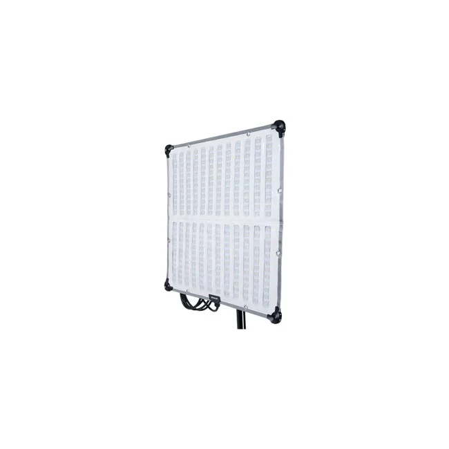 Amaran F22c 柔性 LED 燈板正面發光面與燈體結構